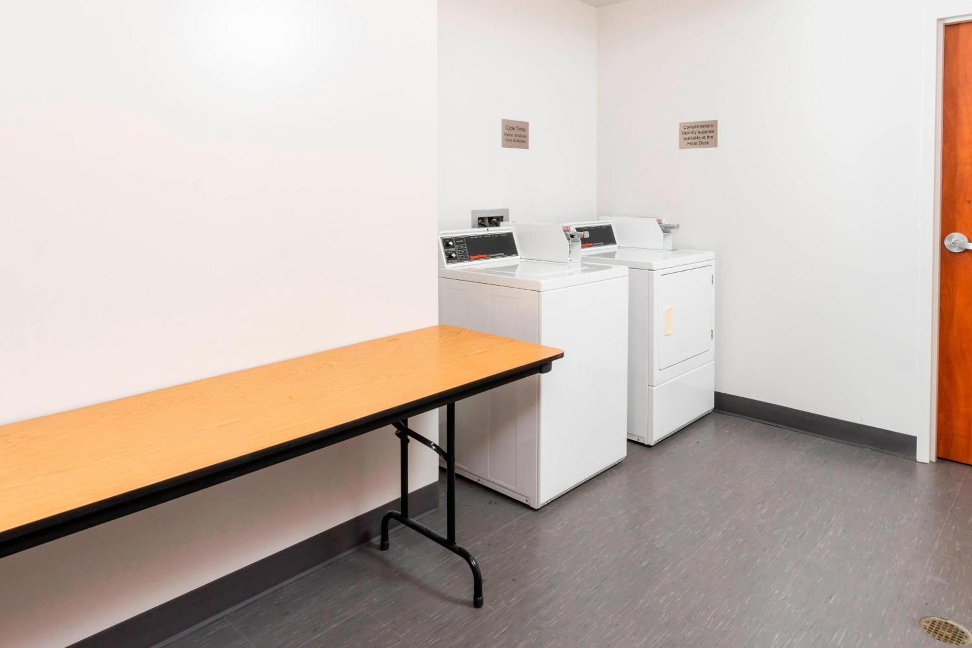 Fairfield Inn & Suites Bend Downtown Bagian luar foto